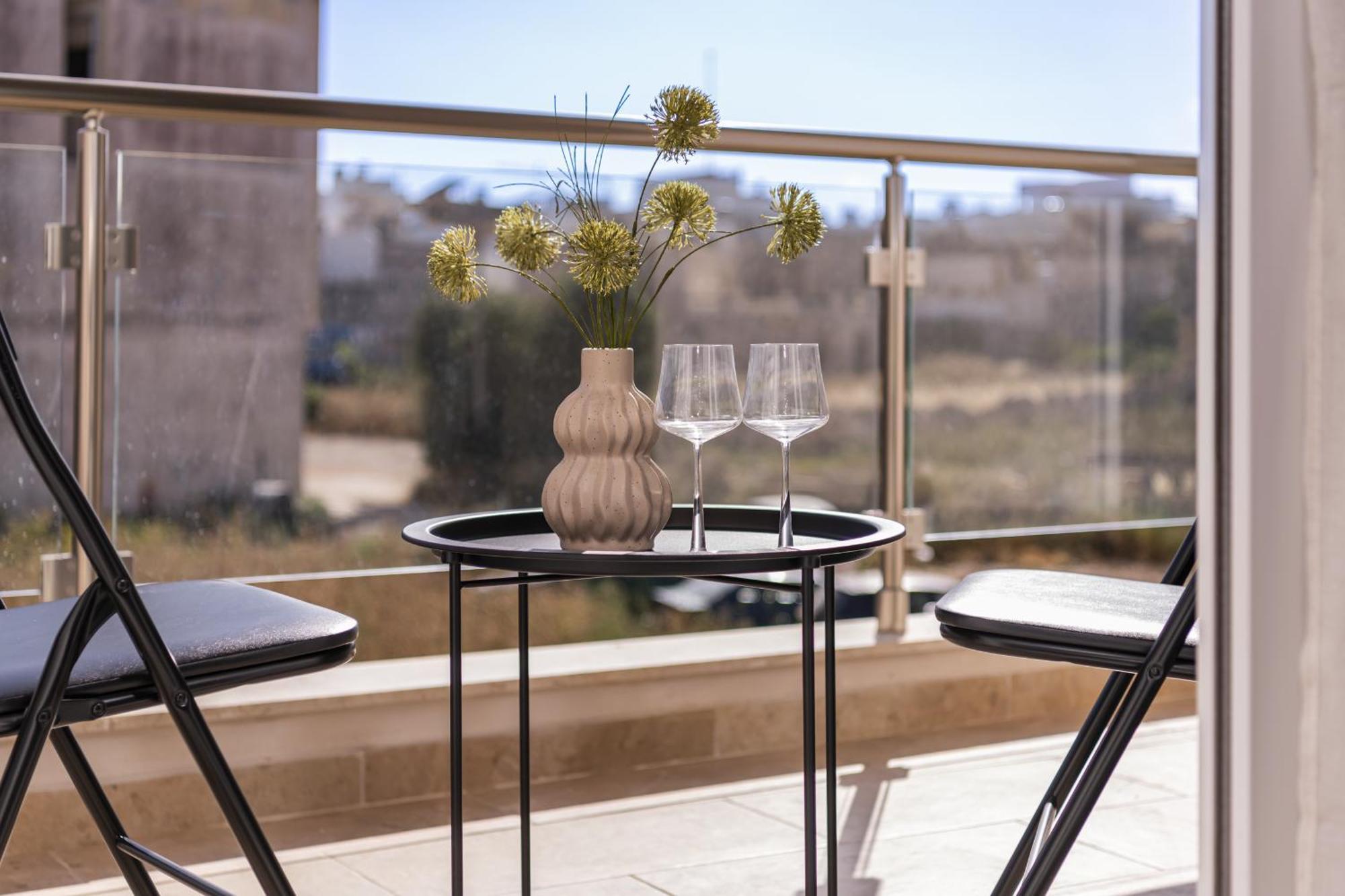 Your Overseas Home In Malta! Zabbar Екстер'єр фото